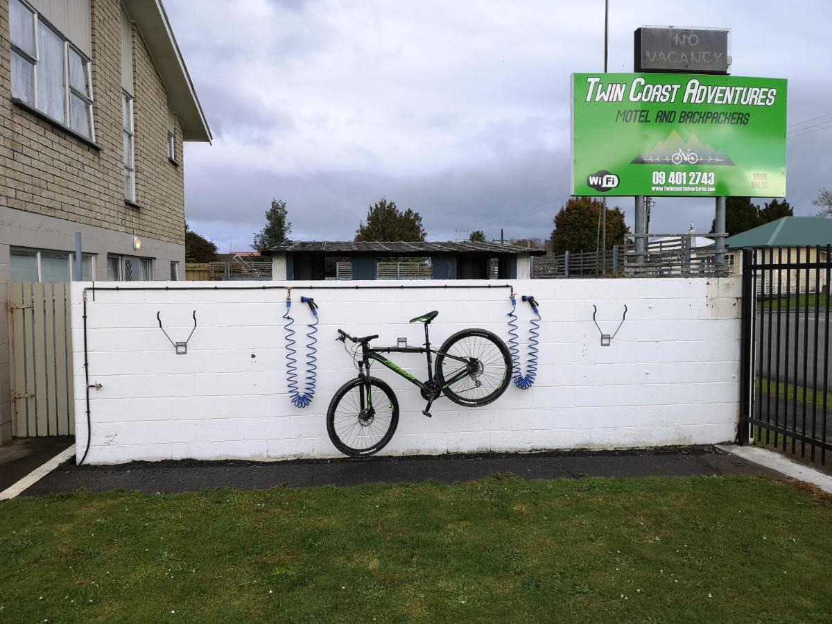 Twin Coast Adventures Motel Kaikohe Exterior photo